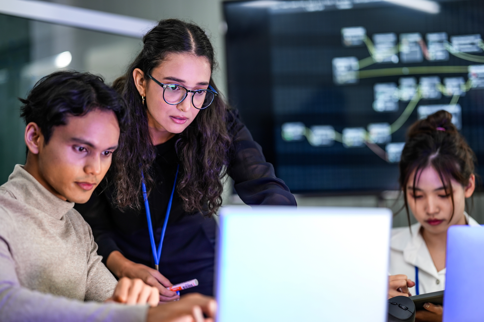 A day in the life of a tech job: AI developers collaborate on a night coding session