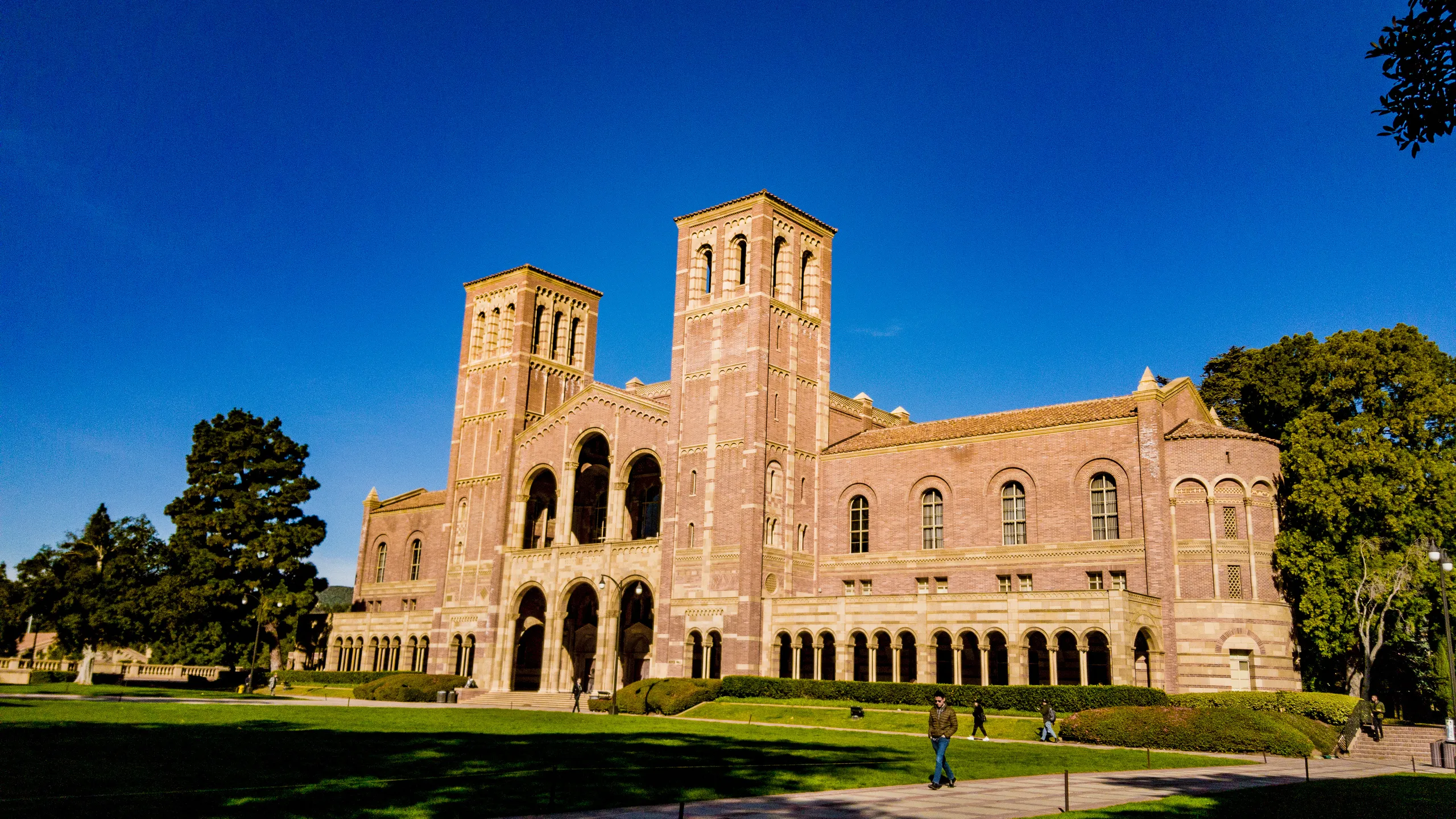 How To Get Into UCLA