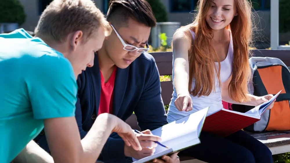 Horizontal view of learning together during summer