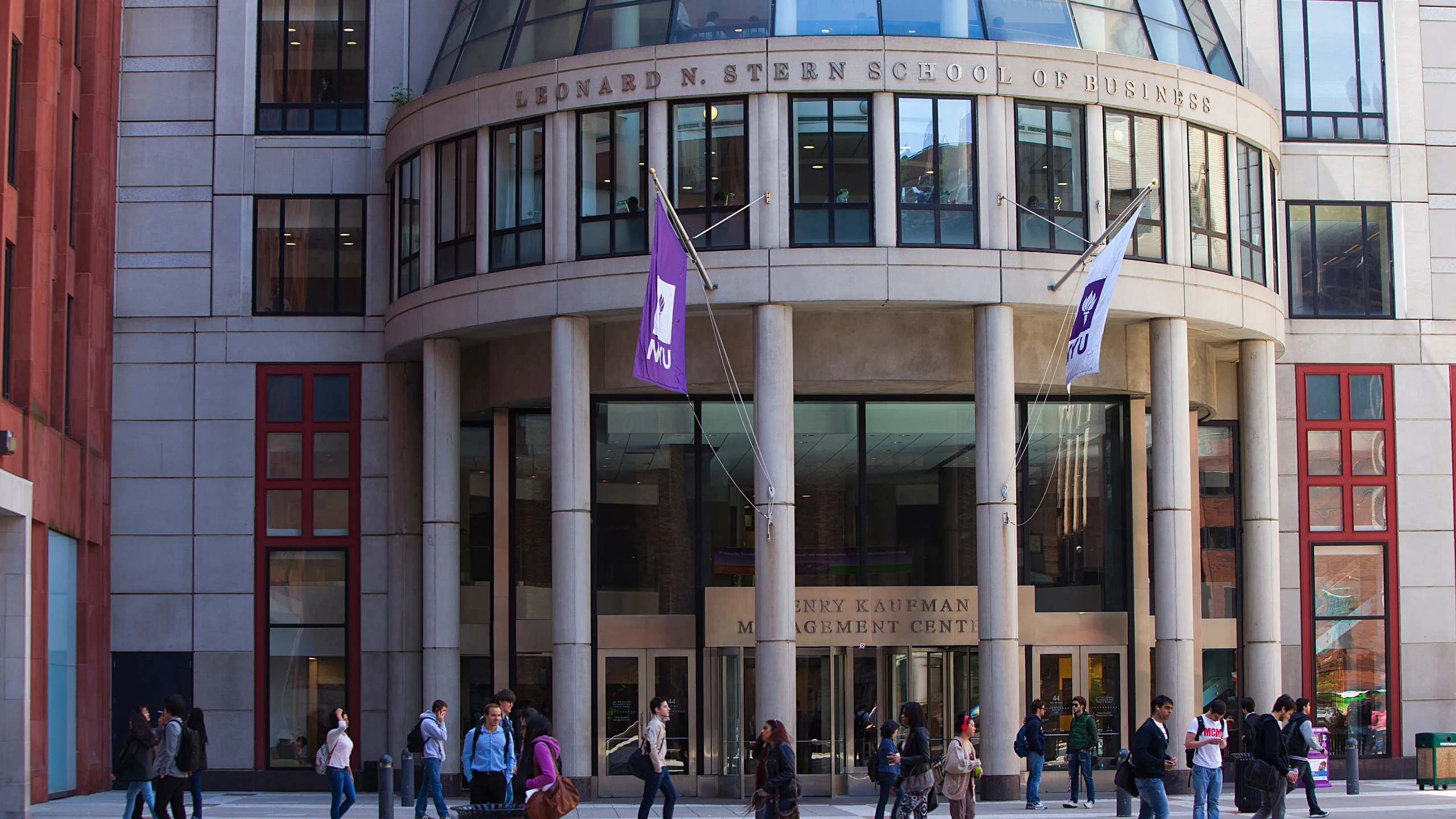 NYU-Stern_(29762521816)