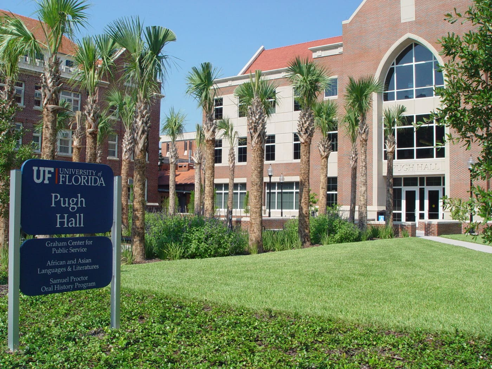 Pugh_Hall_at_the_University_of_Florida.jpeg