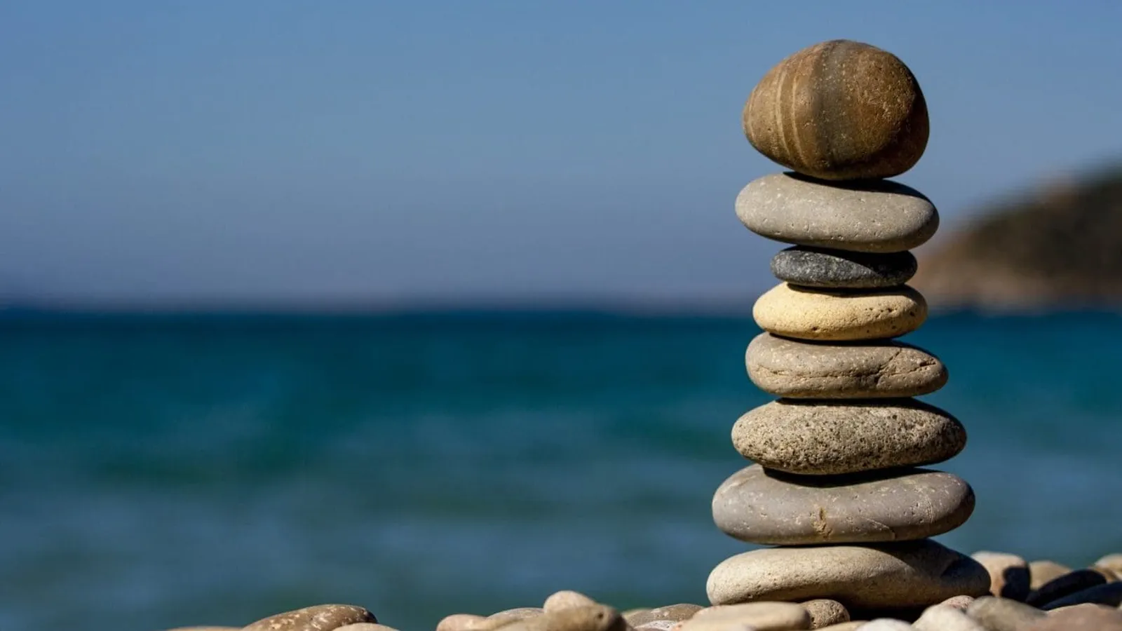 balance macro ocean pebbles
