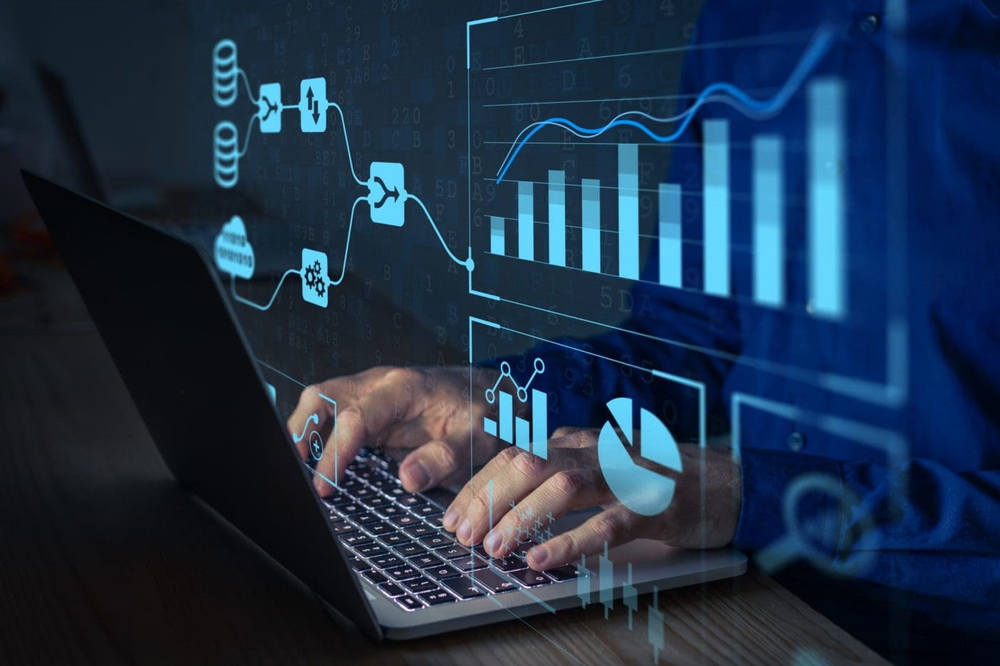Analyst working