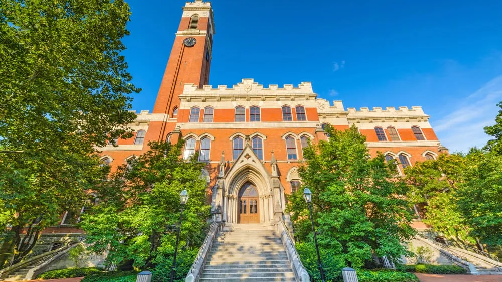 how to get into vanderbilt