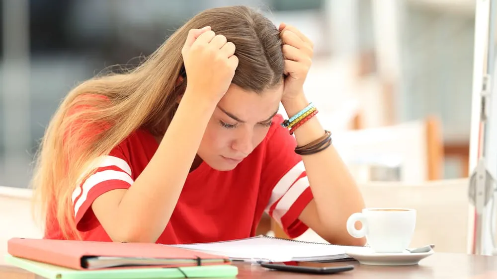 student doing college list
