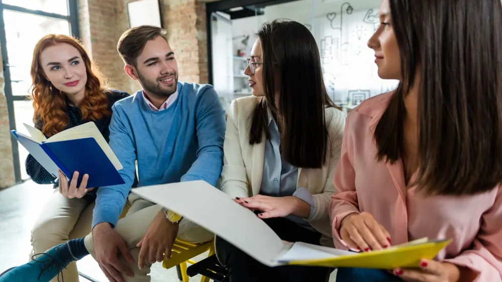the benefits of applying early to colleges